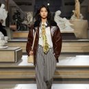 심스바이크 | [Louis vuitton/ 루이비통] Women’s Fall-Winter 2022 Fashio Show