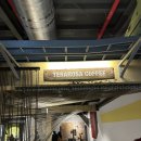 릴파머 | 수영 테라로사 F1963점 솔직후기, 부산 대형카페 공장 감성 끝판왕