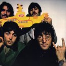 노란잠수함 이미지