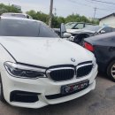 Bmw g30 520d 앞유리 교체작업. 이미지