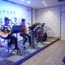 라라라 통기타 이미지