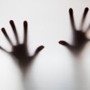 한국가정법률상담소인천지부부설가정폭력상담소 | (사)희망을나누는사람들 한국가정법률상담소 인천지부 부설 가정폭력상담소에 노트북 전달