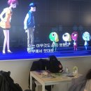 입 닫고 빵이나 먹어