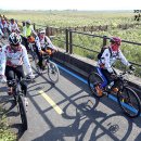 두 바퀴로 그린 자전거 여행 이미지