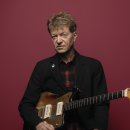 장르를 넘나드는 기타의 마술사, 넬스 클라인(Nels Cline)