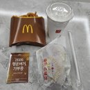 행운 | 페이커 3종 포토카드와 기부까지 2026 맥도날드 행운버거 후기