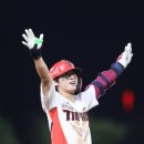 [단독]독기 품은 두산, FA 최대어 박찬호 품는다…‘내야 핵심’ 확보로 전력 상승 시동 이미지