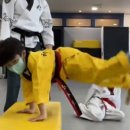 한류 태권도장 이미지