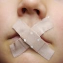 선택적 함구증 함묵증 원인 및 진단 치료 (낯가림 심한 아이) 이미지