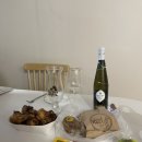 굽네치킨 영등포구청역점 | 굽네치킨 오리지널에 와인 한 잔, 집이 작은 와인바 분위기가 된 후기