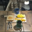 [망원동 카페] 과일 디저트 맛집 모을 ㅣ 노트북 작업 감성카페로 추천