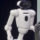 11650-17-105-7 | 엘지 클로이드 AI 홈로봇 가정에서 정말 필요한 수준일까? LG전자 CES2026에서 선보였지만 아직은?