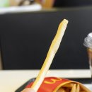 한국맥도날드 (유) 의왕오전DT점 | 맥도날드 맥런치 메뉴 맥스파이시 바질 크림치즈 버거 후기 가격