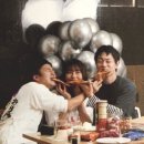 기억은 부드러운 수렁 속에 푹 빠져있다.