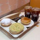 춘의역 1번출구와 2번출구 사이 | 송리단길 카페 디저트 맛집 올드페리도넛 석촌호수점 메뉴 도넛 추천 후기