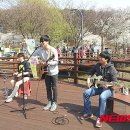 거리로 나온 예술 이미지