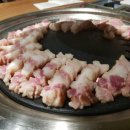 고기 굽는 남자 이미지