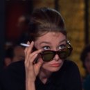 티파니에서 아침을 이미지