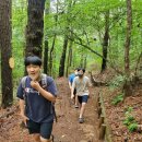 삼평중학교 옆 | 이매동 분당수학 실력영수학원 2022년 한과목 12시간 하계특강의 약수터 산행소식을 전합니다.^^