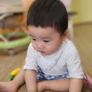 기쁜어린이집 | 온이의 어린이집 등원일기 8일차어린이집 놀이활동 기록 주름지 위에 끼적이며 창의력 키우기