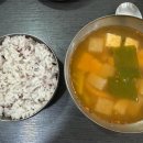 모심 한식당