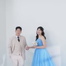 스튜디오21 | 결혼준비(21) 웨딩 스튜디오 촬영후기 : 부겐빌리아_흰 벽 배경 서서찍은 컷