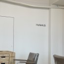 헬렌비(HELLEN.B)