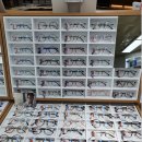 아울렛 안경 이미지