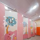진주초등학교 | 아이들의 눈높이에 맞춘 화사한 공간, 진주초등학교 화장실 칸막이(큐비클) 시공