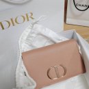 가드니아네일 | 디올DIOR 몽테인 벨트백 파우치백 입생로랑YSL쿠션 샤넬CHANEL 화장품 구매후기💗what's in my bag?🤭