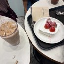 투썸플레이스 반포대로점 이미지