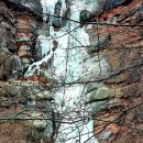 산업전사 위령탑 이미지