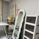 조립식 서랍장 플라스틱이지만 참 예쁜 아이로 인테리어 완성 : )