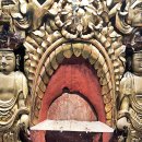 남원 실상사 약수암 목각아미타여래설법상 이미지