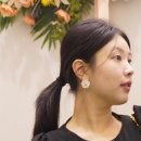 다나플라워 | 데일리귀걸이 추천 다나버튼 꽃 아이유 이어링 착용후기