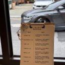 도곡밧데리 | | 서울 도곡동 매봉역 | 도곡에서 가장 스콘 잘 굽는 대형카페 &#39;브라이언스커피&#39; 호록후기 (ˆ꜆ᵒ̴̷͈ · ᵒ̴̷͈ )♡