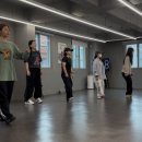 스텝인스튜디오