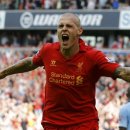 위아더월드 이미지