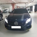 벤츠/GLA 45 AMG 50주년 (옐로우 에디션)/18년식/39000km 검정/무사고/4100만원 이미지