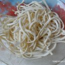 얼큰칼국수 이미지