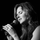 A Whiter Shade Of Pale - Halie Loren (Jazz) 이미지