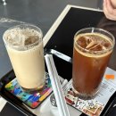 연희초등학교 | 연희동 독일 느낌 낭낭한 느좋 카페 데스툴 연희 후기