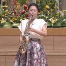 색소폰 연주 이미지