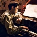 피아니스트 이미지