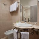 41190-01-07-173 | 여행 공항 근처 가성비 호텔 추천 NH 마드리드 바라하스 공항 내돈내산 솔직 후기(무료공항셔틀포함)