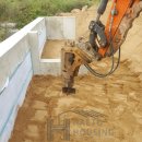 [안성 내방리 목조주택] 옹벽 드레인보드 시공 및 흙 되메우기 작업 이미지