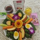 어젠 그렇게 많이 먹고도~오늘도 산과야 한 접시~🍎🥬🍅🥚🍊🟠 이미지
