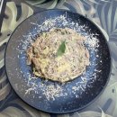 버스정류장 앞(22021) | 6일차: 밀라노 근교 꼬모 호수 당일치기(2) - 벨라지오 Bstyle, Bar Pasticceria Rossi