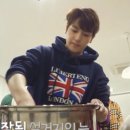 [현재] the best dishwasher boy ever ^^ #1 이미지