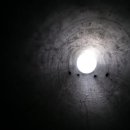 일로 수도사 이미지